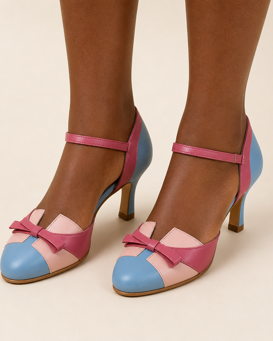 Ruby | Vintage Two-Tone Bow Pumps