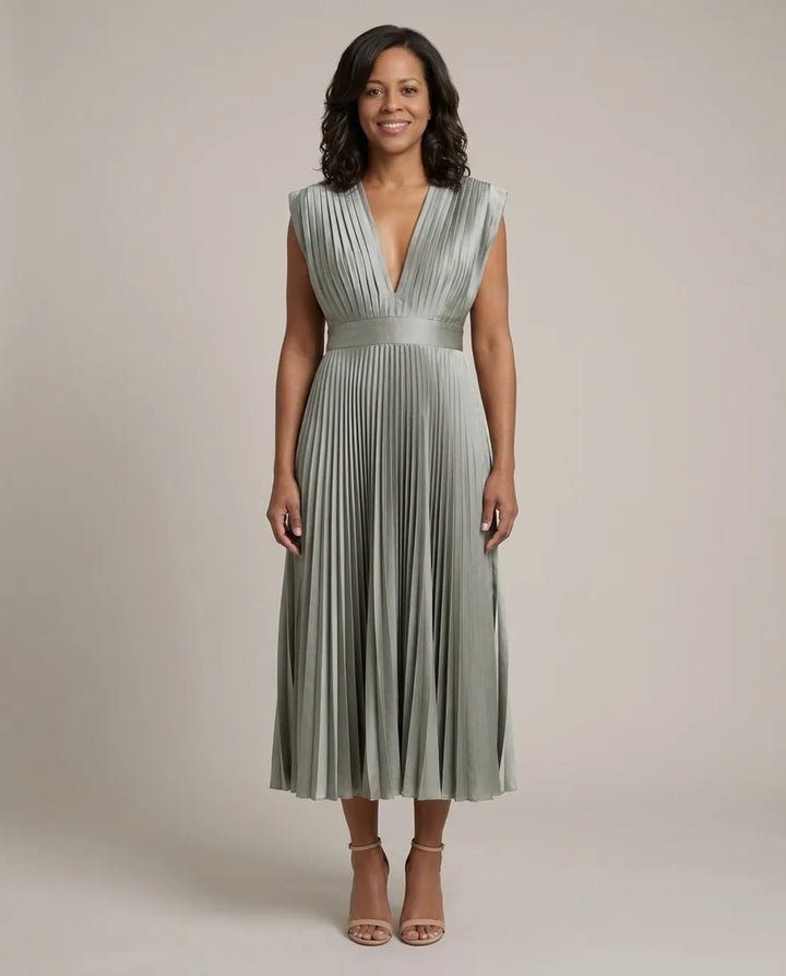 Genevieve | Timeless Pleated Midi Dress