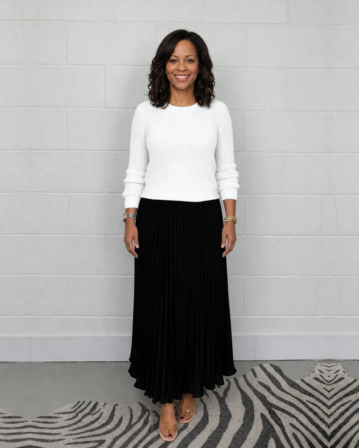 Claudia - Maxi dress with sweater and pleated skirt