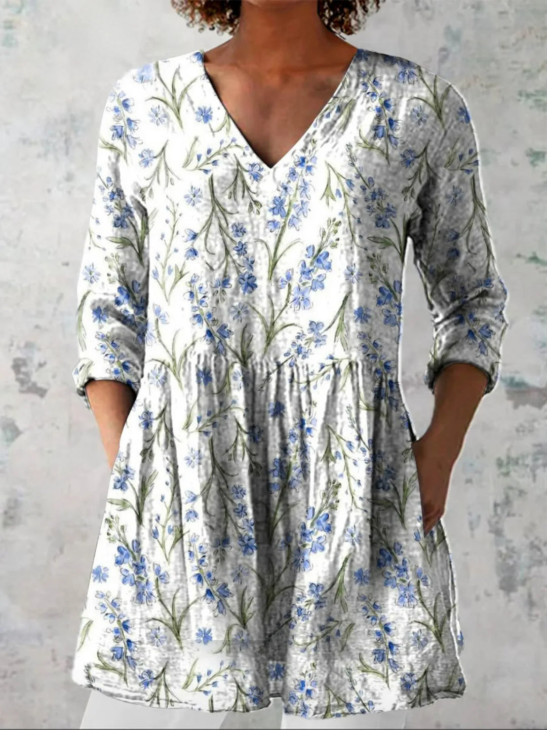 Ife | Long Blouse with V-Neck