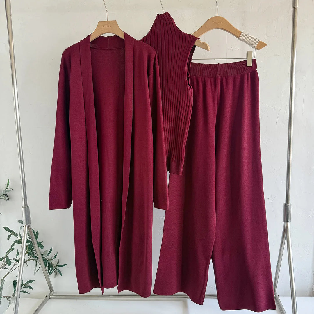 Kamora | Three-Piece Knit Set
