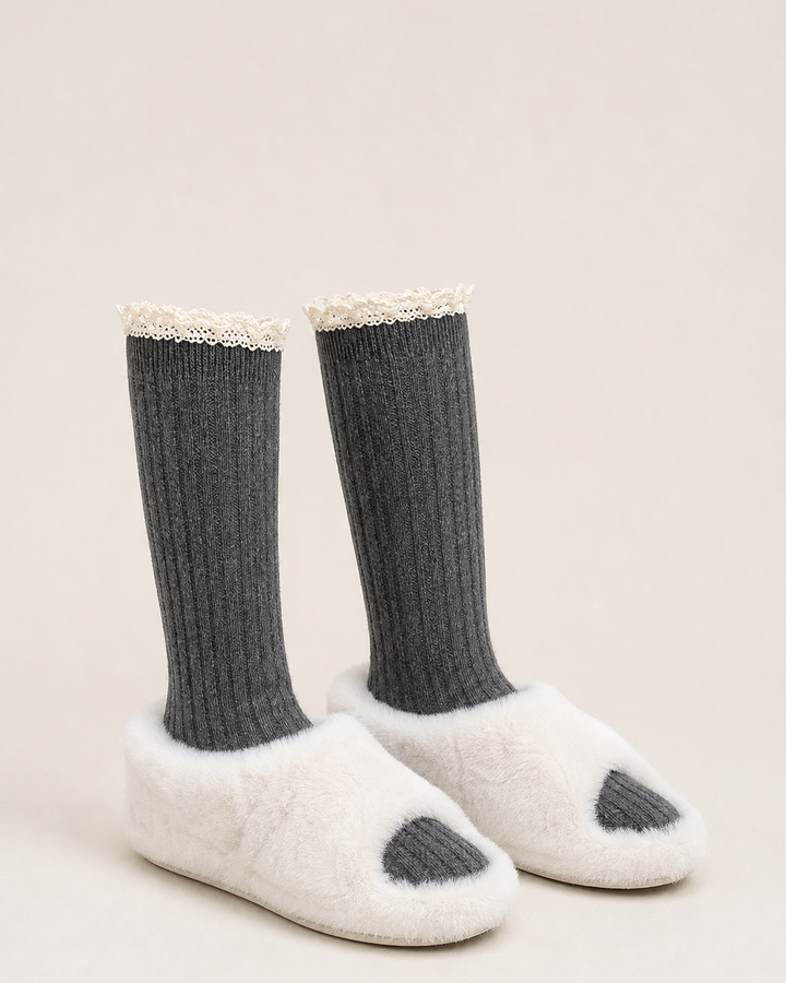 Mina | Lace-trim Cable-knit Socks in Two Lengths in charcoal grey - calf 53 cm