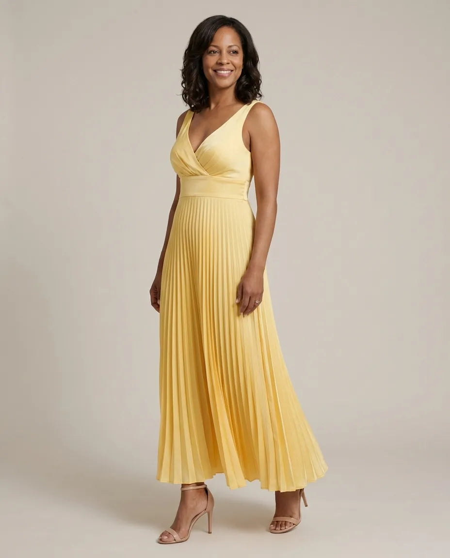 Quinn | Pleated V-Neck Maxi Dress