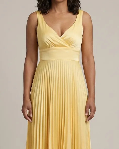 Quinn | Pleated V-Neck Maxi Dress