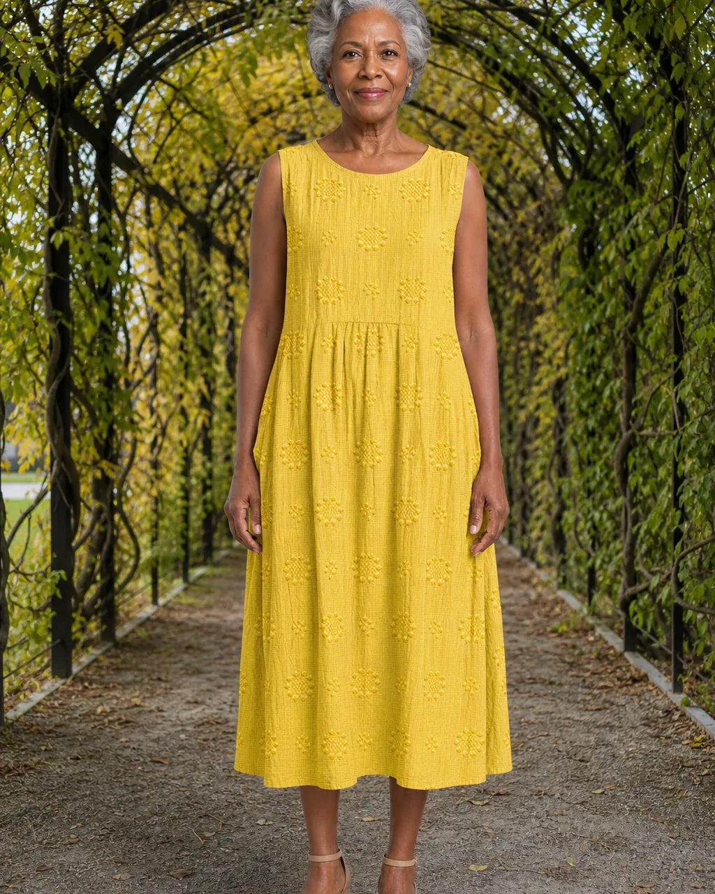 Ebony | – Elegant Sleeveless Dress